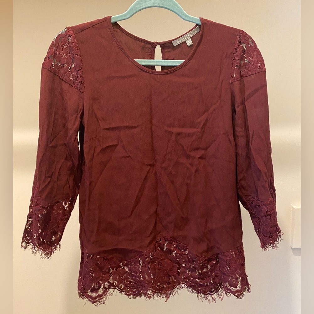 Daniel Rainn Maroon 3/4 Sleeves Top Sz S